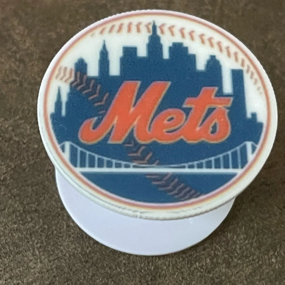 New York Mets phone accessory